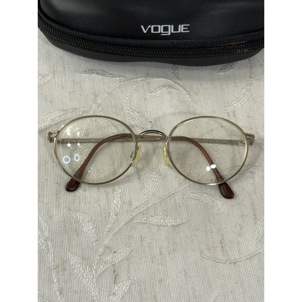 Vintage Vogue Florence VO 3117 Oval Metal Eyeglasses Italy w/case